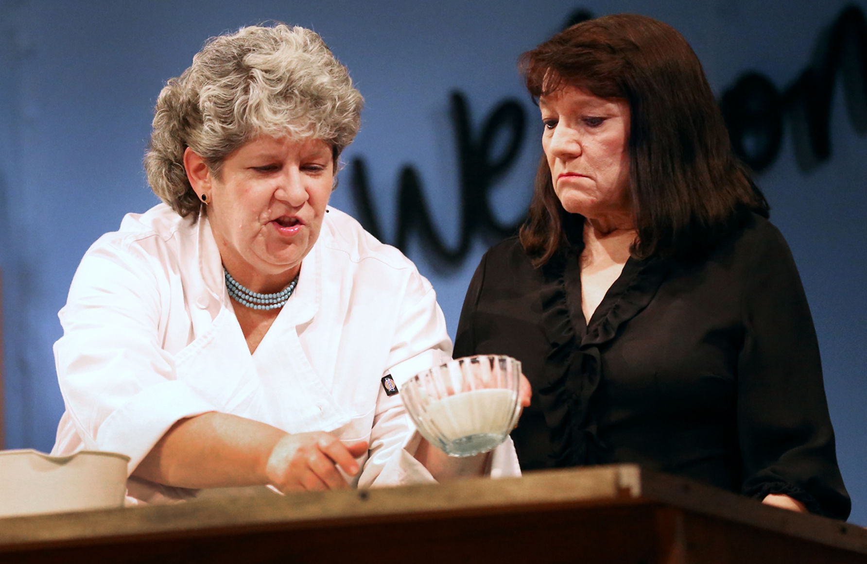 020720_GILTKitchenWitches002_cs.JPG